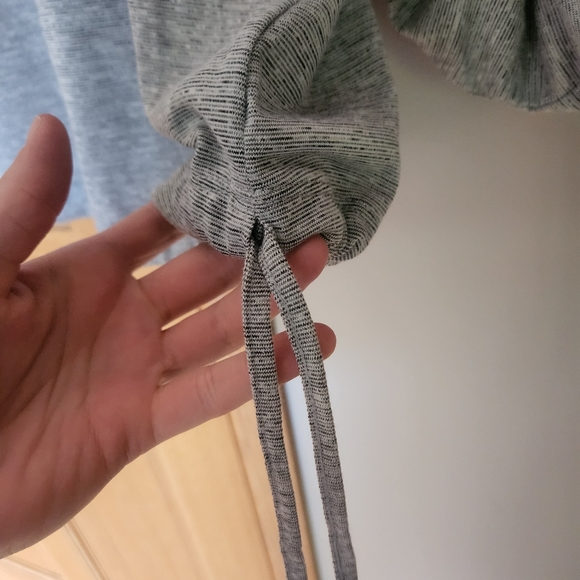 Columbia Long Sleeve - Picture 2 of 9